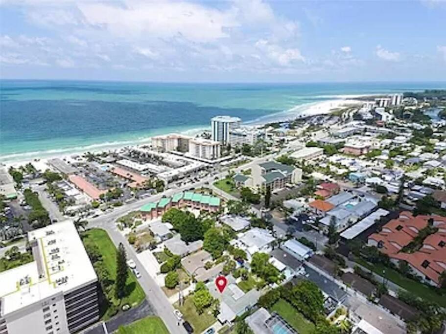 Lovely 1 Bedroom Unit Across From Lido Key Beach Sarasota Exteriör bild