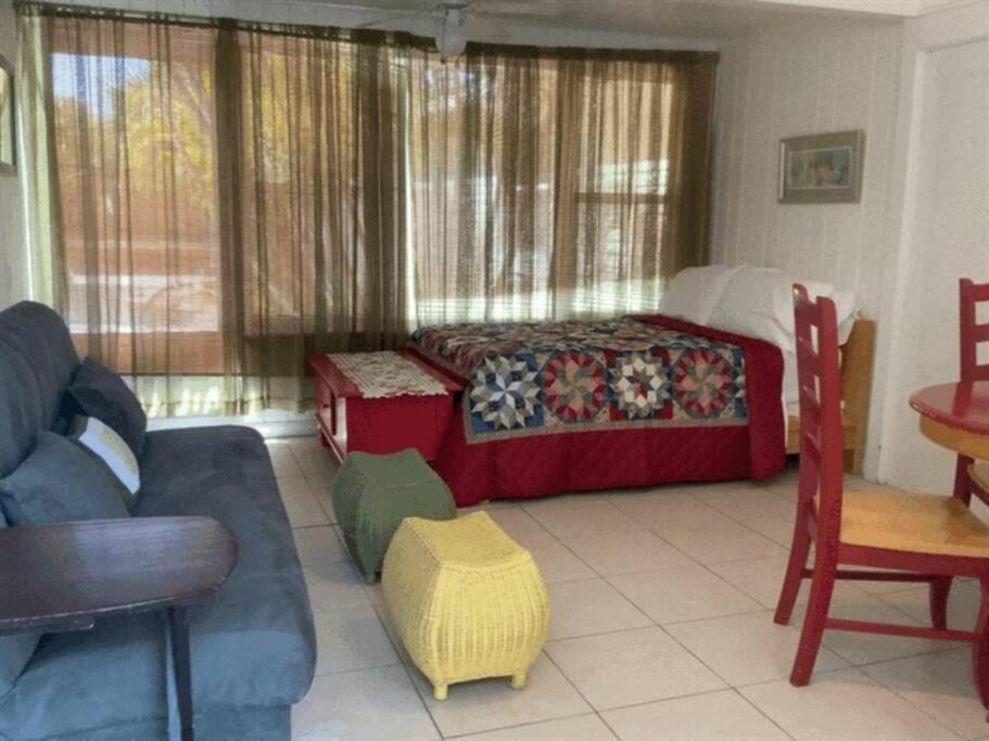 Lovely 1 Bedroom Unit Across From Lido Key Beach Sarasota Exteriör bild